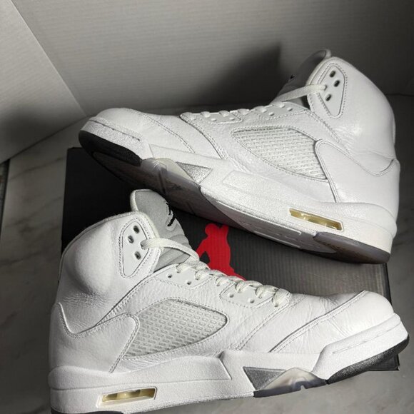 Jordan 5 Retro Metallic White sz: 11.5 Excellent Condition non-og box - Picture 6 of 9